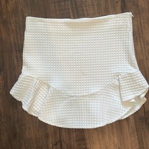 Zara white curved hem skirt